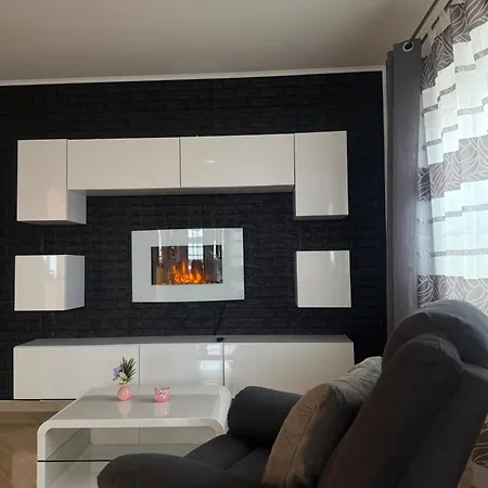 2 Schlafzimmer Bergland Apartament Holzing